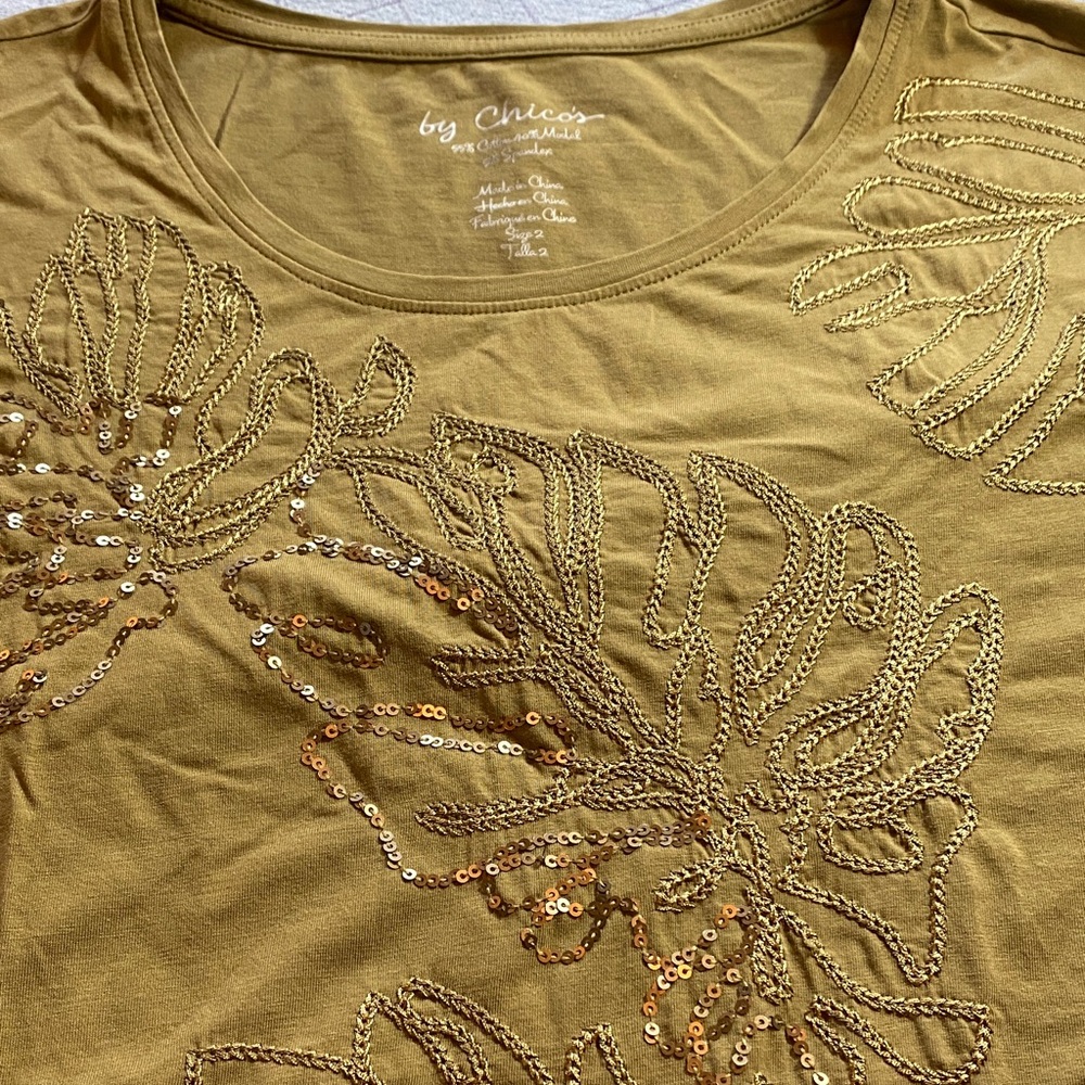 Chico's Olive Sequin Scoop-Neck Short Sleeve Top